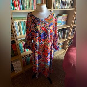 Fun bright size large women’s dress